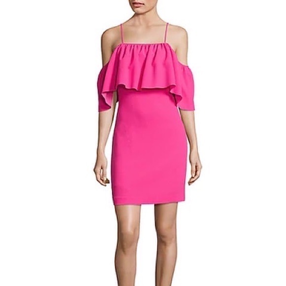 Trina Turk Dresses & Skirts - Trina Turk pink off the shoulders dress - Size 8